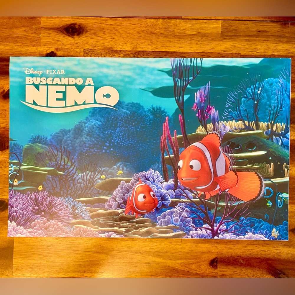 Disney Pixar Buscando A Nemo Poster Spanish language edition of Finding Nemo